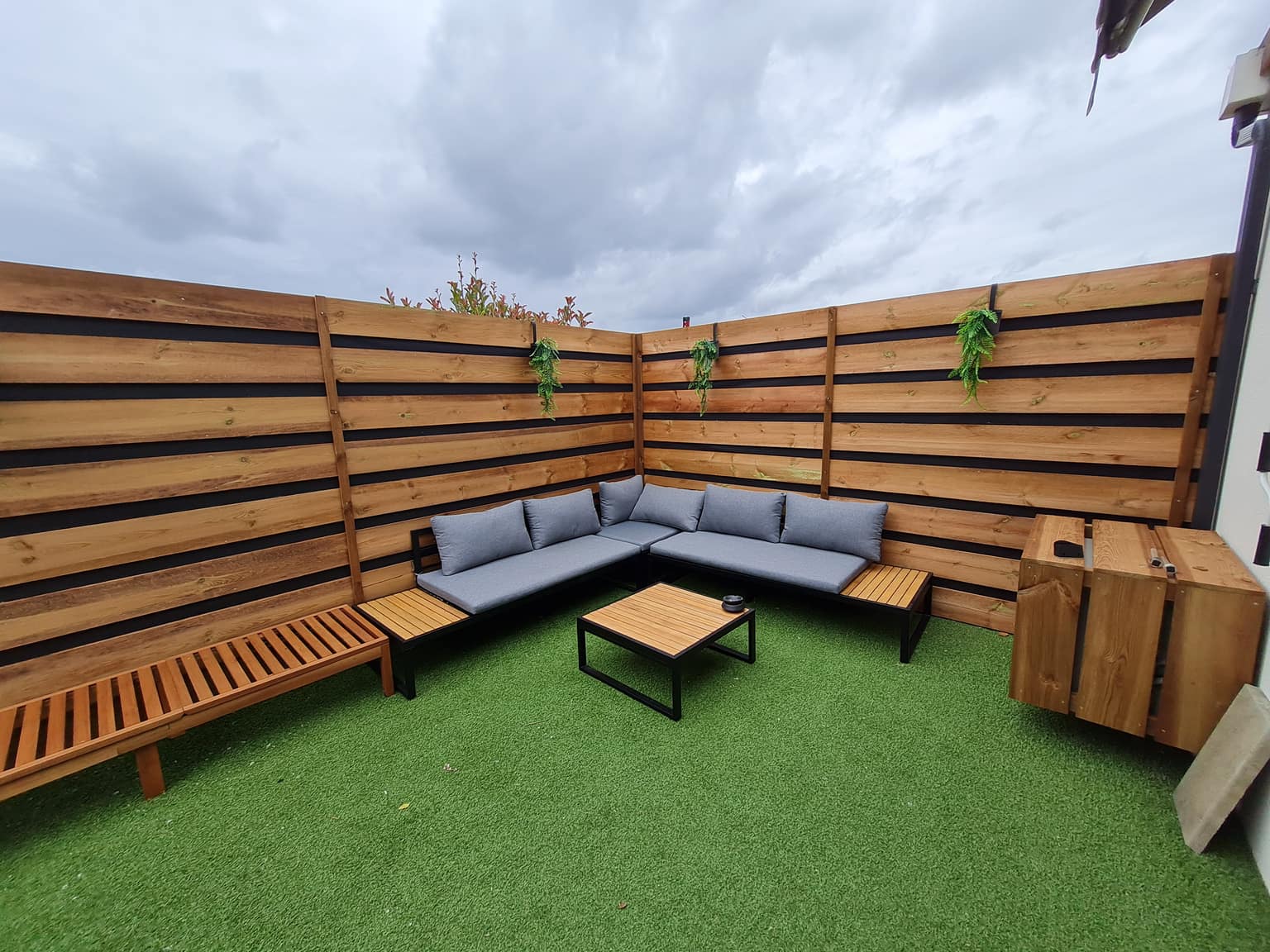 L'équipe Tera Nature sur un chantier d'aménagement extérieur