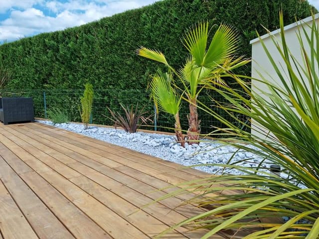 Réalisation d’aménagement extérieur bois — Tera Nature, paysagiste à Bordeaux et en Médoc (14)