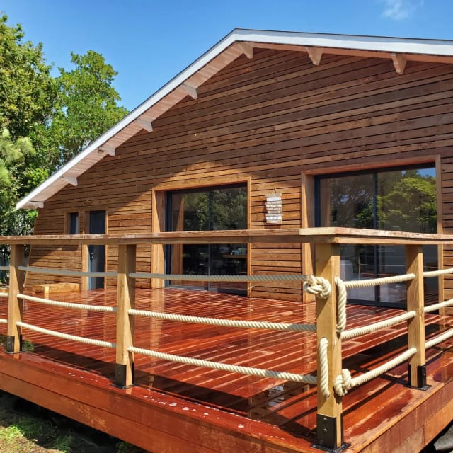 Réalisation d’aménagement extérieur bois — Tera Nature, paysagiste à Bordeaux et en Médoc (28)